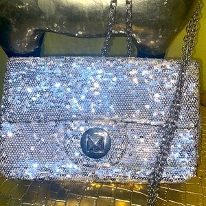 APT 9 SILVER SEQUIN PURSE W/SHOULDER-CHAIN